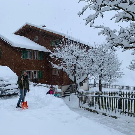 Apartament Casa Schuoler