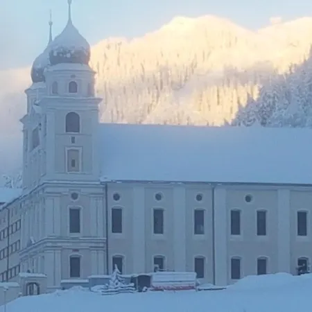 Casa Schuoler Apartament Disentis