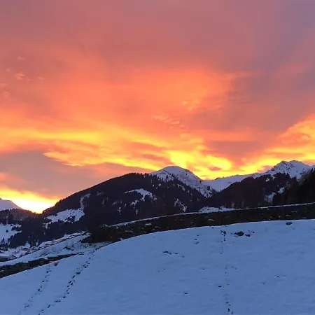 公寓 Casa Schuoler